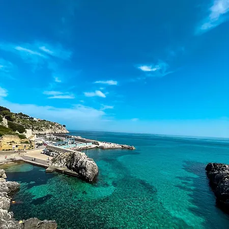 La Perla Bed & Breakfast 3*