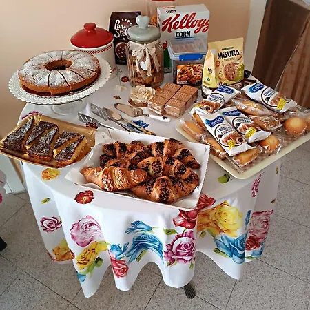 La Perla Oda ve Kahvaltı 3*