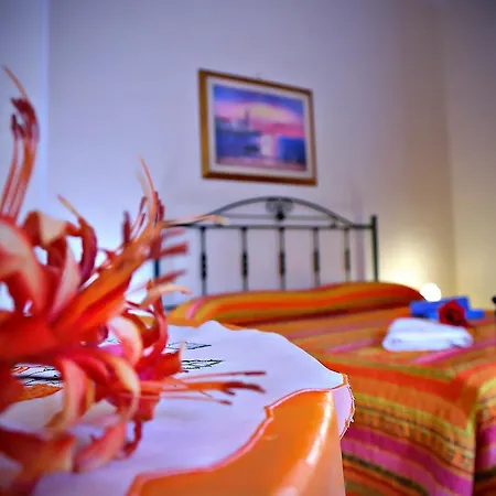 La Perla Oda ve Kahvaltı 3*